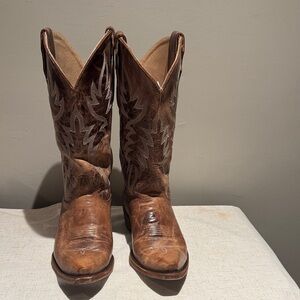 Idyllwind Tan Leather Cowboy Boots